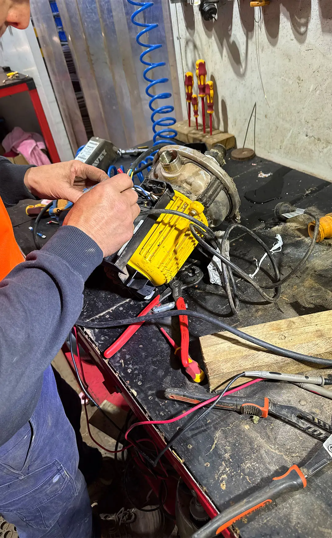 midland-irrigation-pump-servicing-and-maintenance-S251124 Hunter MP Rotator nozzle sprinkler head with blue top spraying multiple water streams in radial pattern for efficient lawn irrigation